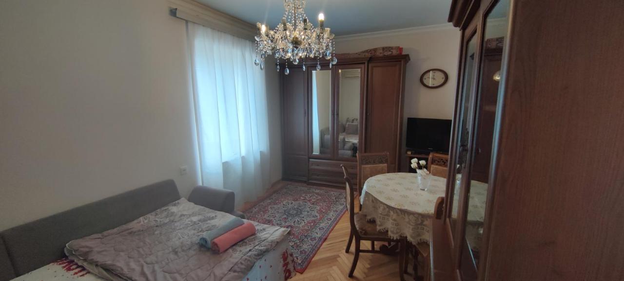 Budget One Room Apartment 巴库 外观 照片